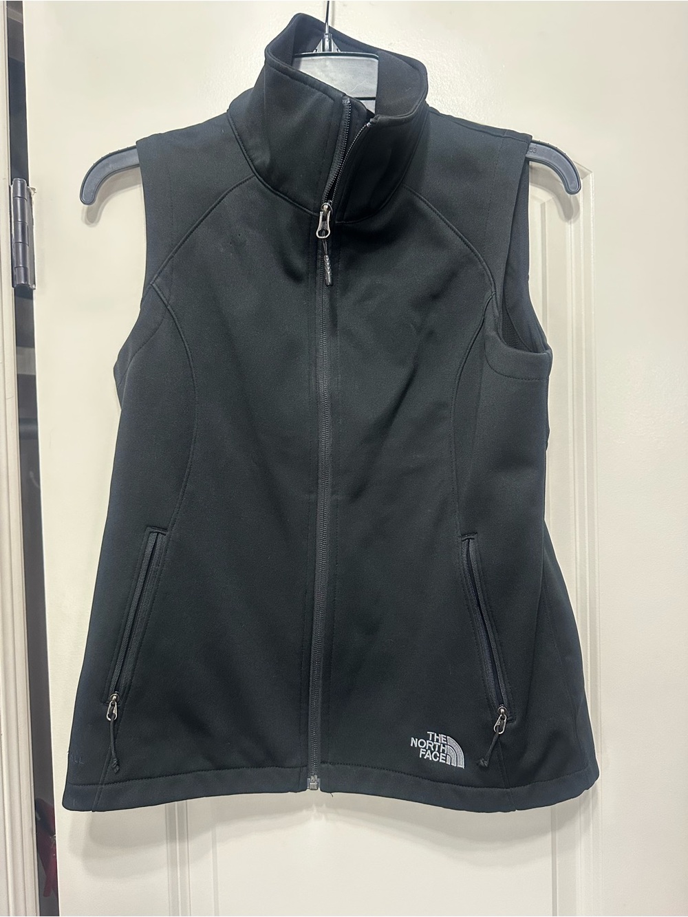 The North Face Women’s Black Vest - Zip Front